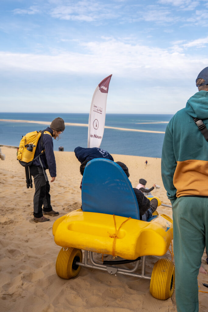 Handi Dune 2025 : une ascension solidaire exceptionnelle - Dune du Pilat